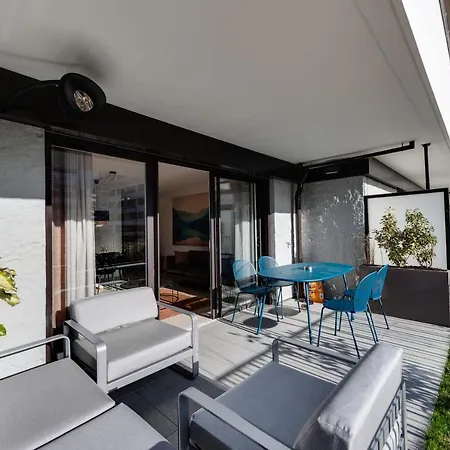 شقة Le Reposoir - New 2 Bedroom With Terrace & Garage *