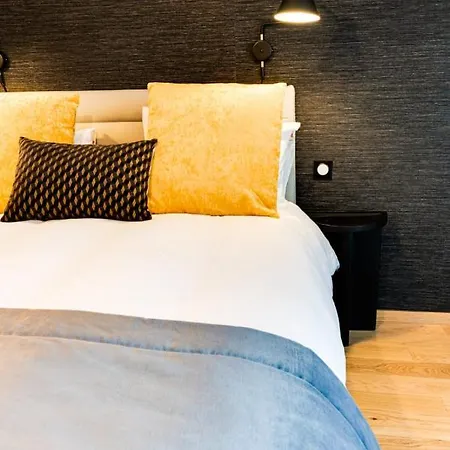 Apartment Le Reposoir - New 2 Bedroom With Terrace & Garage *
